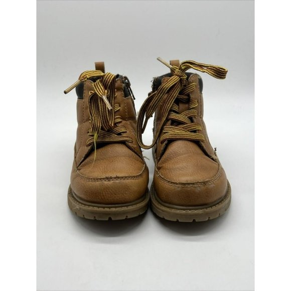 Carter’s Boys Brown Boots- Size 8M - Picture 1 of 1